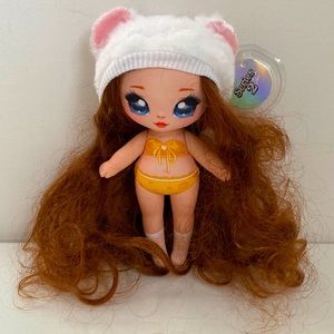 Na! Na! Na! Surprise Fashion Doll 7.5” tall